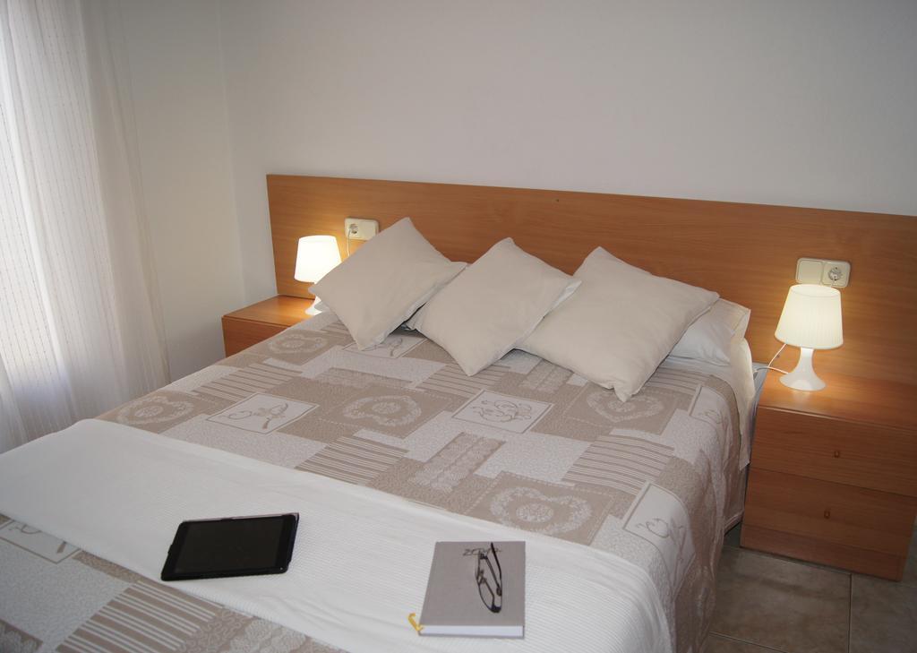 Barceloneta Upartments Apartamento Figueres  Exterior foto